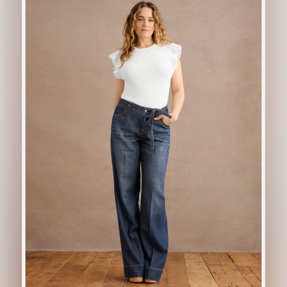 CAbi Denim - Cabi beau jeans style# 4904R wide leg style denim current style size 2